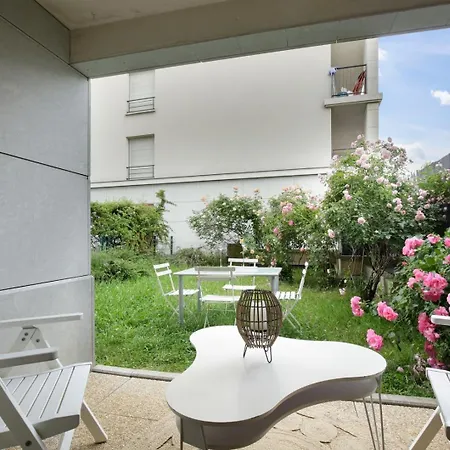 Le Jardin Secret Saint-Cyr-lʼÉcole